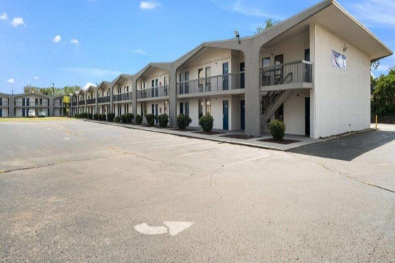 Motel 6-Lexington, Ky - Airport Buitenkant foto