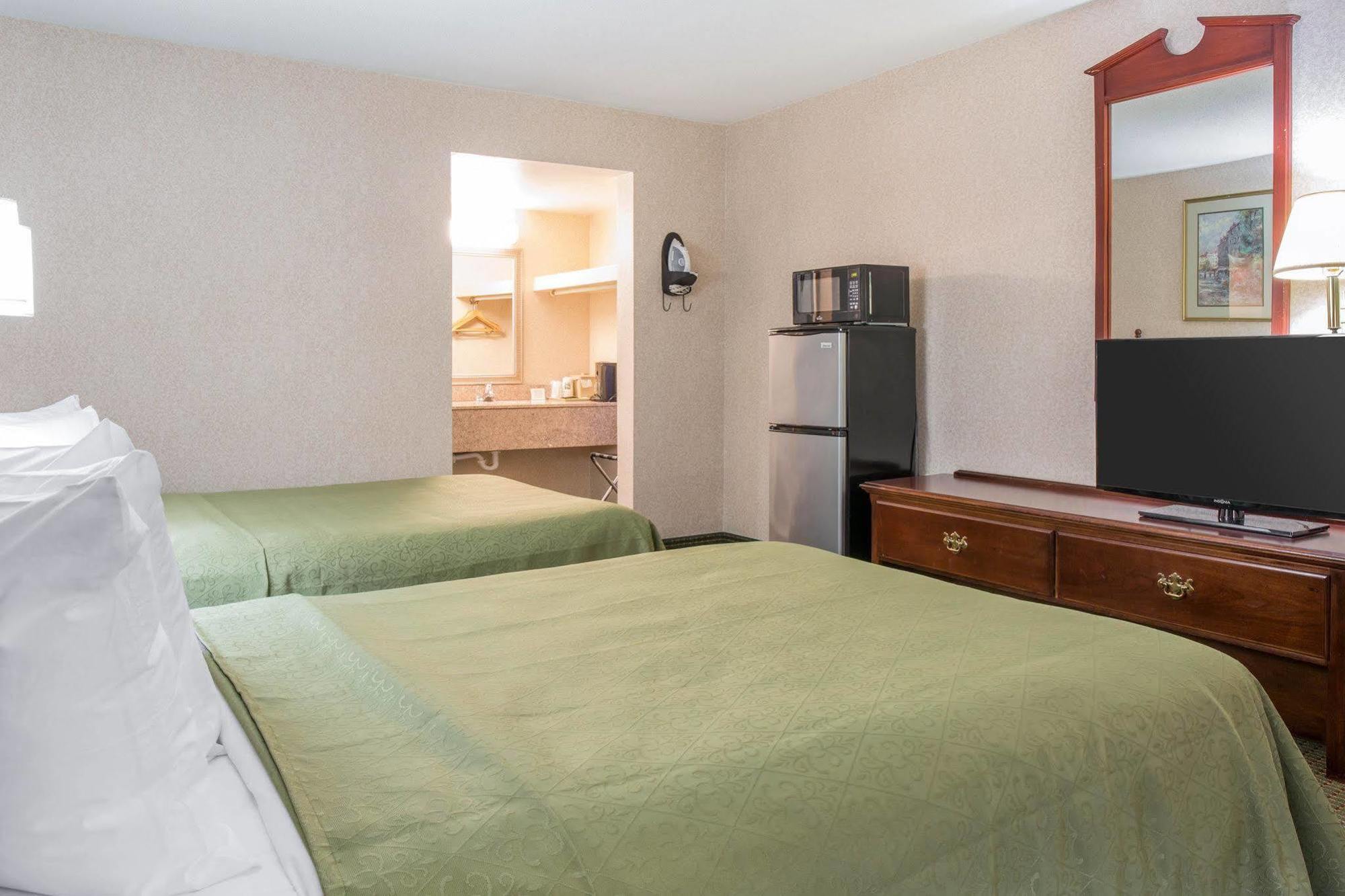 Motel 6-Lexington, Ky - Airport Buitenkant foto